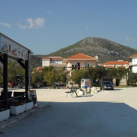 Apartments Vukman Seget Vranjica Kültér fotó